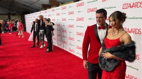 Gizelle Blanco at the 2022 AVN Awards .